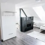 Zur Wieskapelle - Ideal Fuer Monteure * Straubing