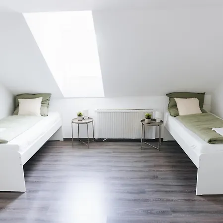 Zur Wieskapelle - Ideal Fuer Monteure * Straubing